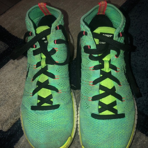 SOLD Nike chukka PR QS size 9.5 - Picture 1 of 5